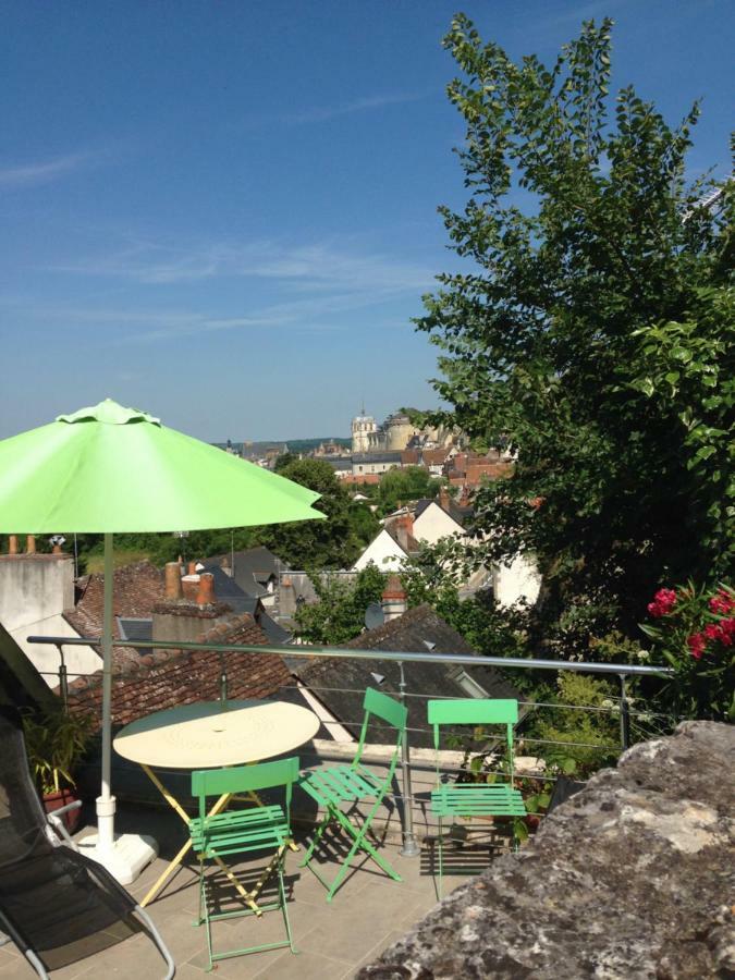 Le Balcon De Leonard Amboise Exterior foto